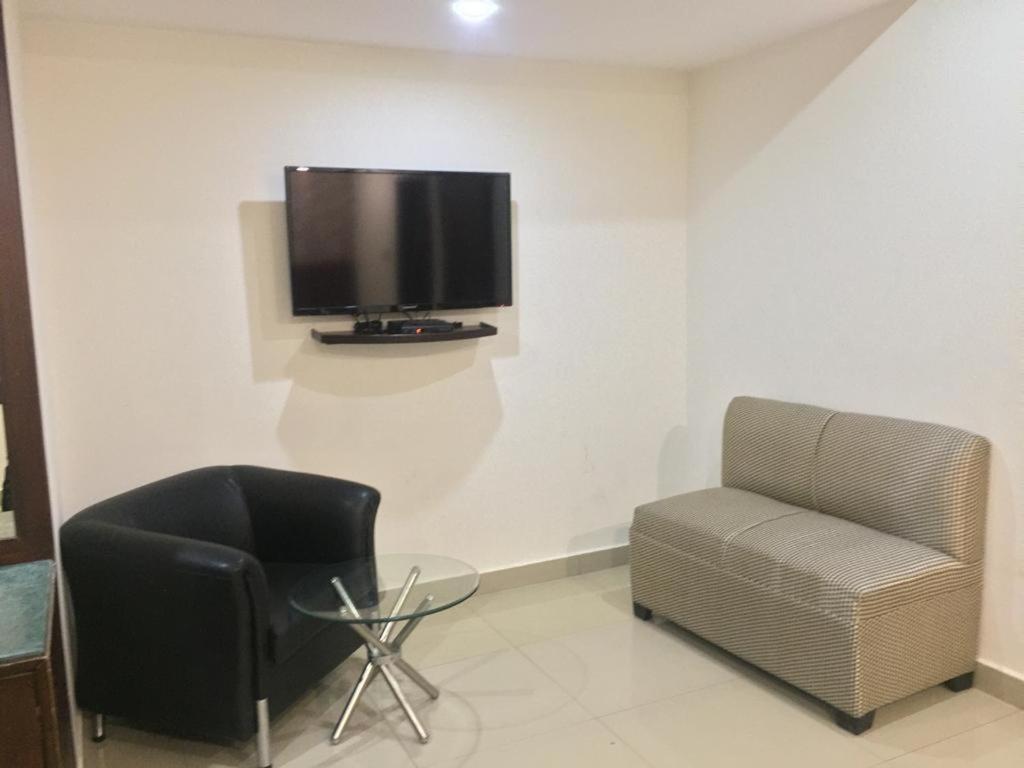 Hotel Patliputra Nirvana Patna  Bagian luar foto