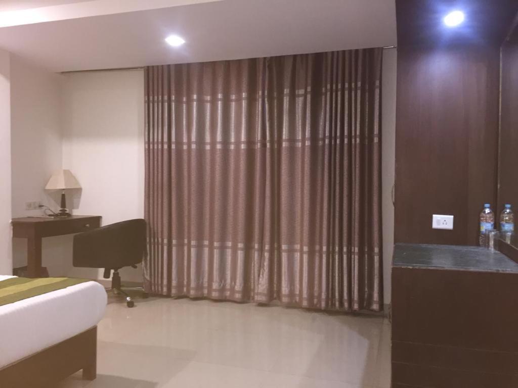 Hotel Patliputra Nirvana Patna  Bagian luar foto